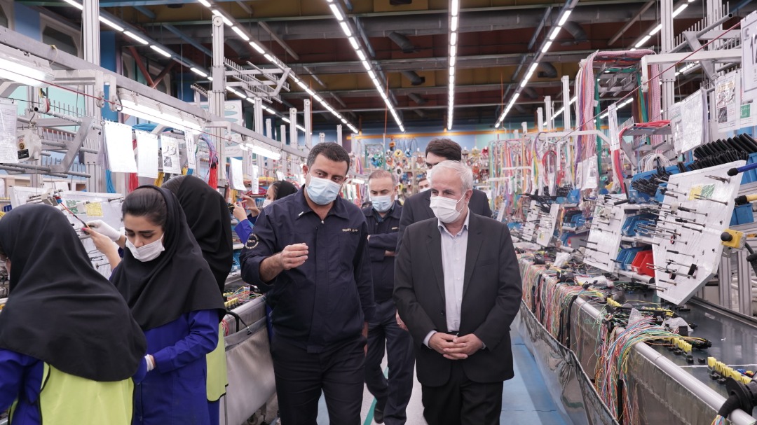 نماینده مردم رشت در مجلس: کروز از مجموعه های توانمند در حد شرکت های برتر اروپایی است